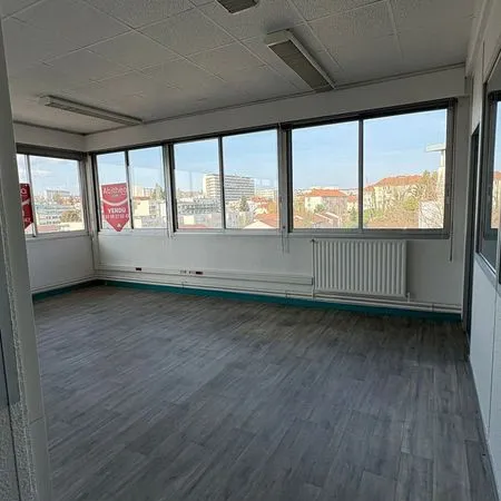 Bureaux 146 m² Besançon