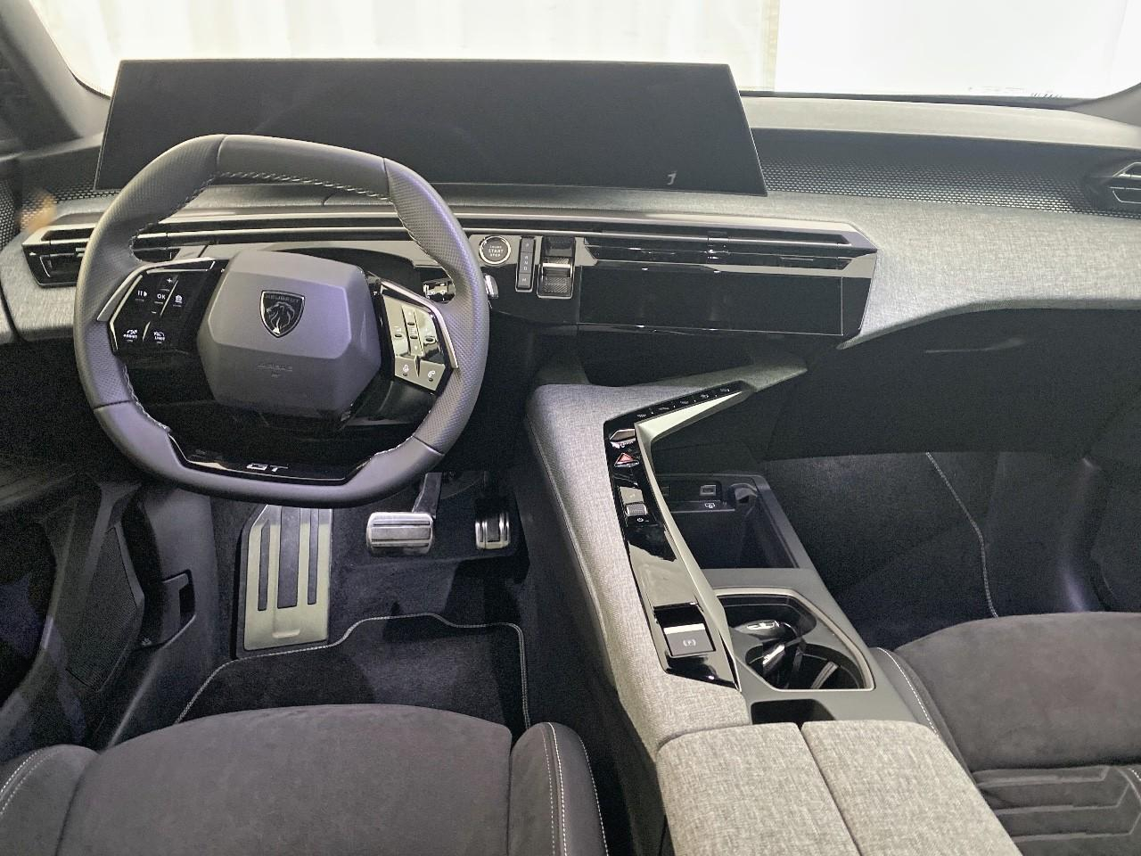 Peugeot 3008 hybrid 145 e-dcs6 gt — photo 8