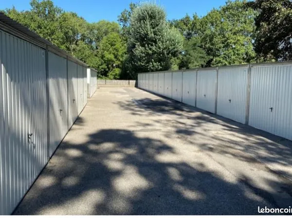 Box à louer Champs sur Marne