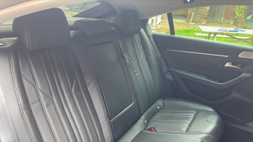 Peugeot 508 2.0 BlueHDi 160 EAT8 - Allure Business – 2018 – 110651 km – Diesel – Boîte Automatique — photo 37