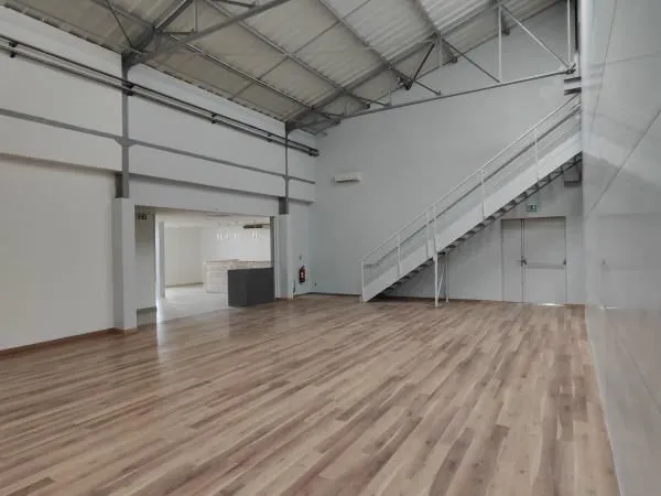 Atelier 340 m²