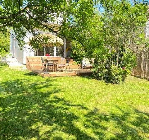 Maison 7 pièces 210 m²