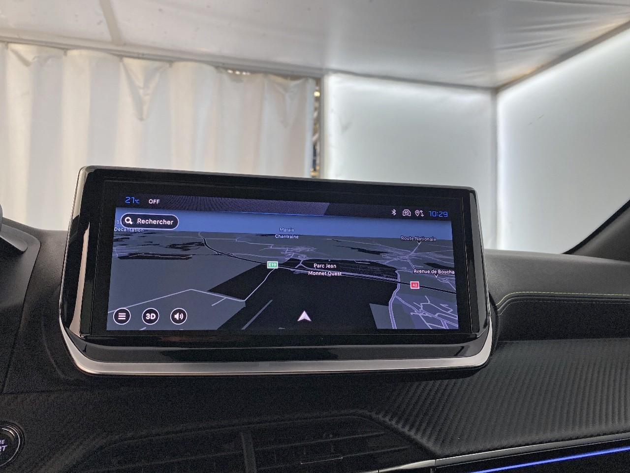 Peugeot 208 hybrid 145 ch e-dcs6 gt — photo 14