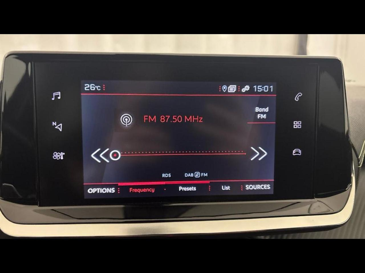 Peugeot 2008 1.5 bluehdi 130ch s&s gt eat8 — photo 18