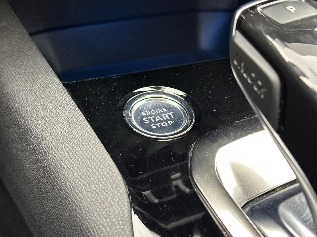 Peugeot 3008 hybrid 225 e-eat8 allure pack — photo 31