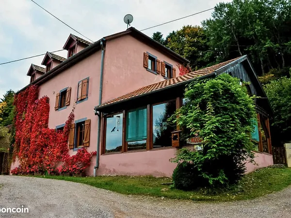 Propriété Maison avec dépendance situé en pleine nature