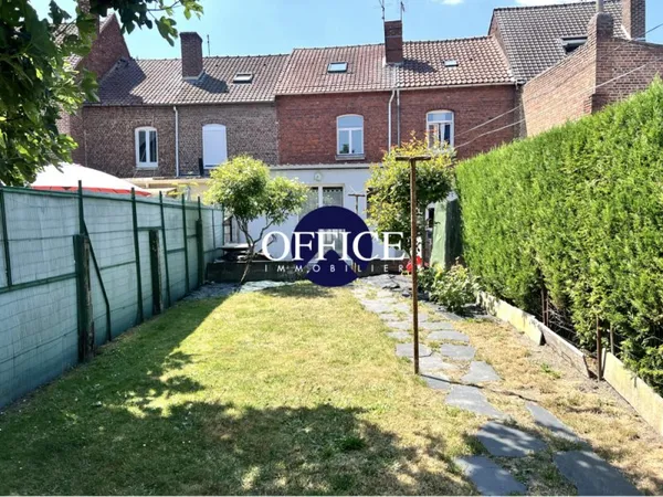 Maison 1930 en briques 4 Chambres  90 m²  Jardin  Fort potentiel  Lens