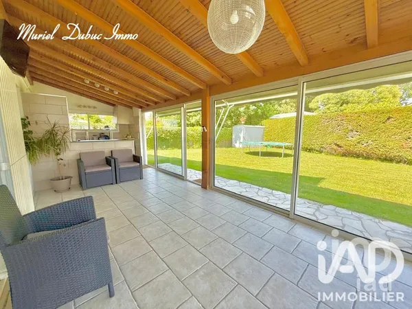 Maison 6 pièces 210 m²