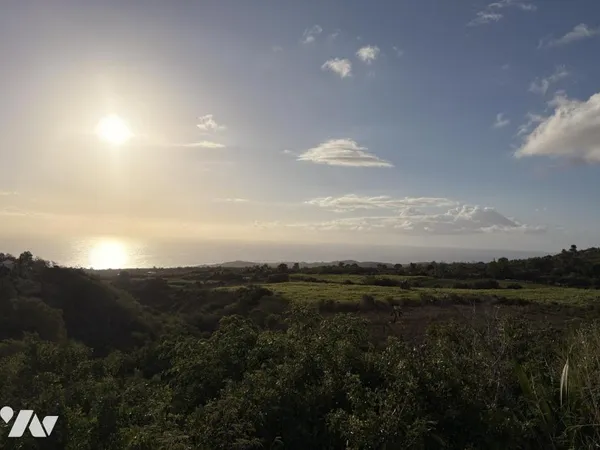 Terrain 673 m²