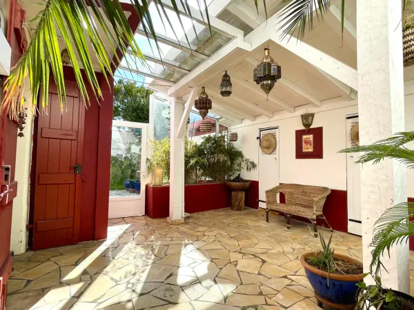 Appartement avec patio sans vis à vis à Biarritz