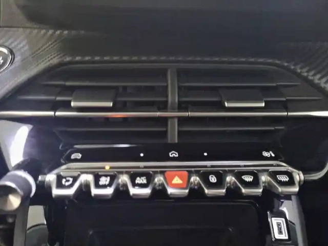 Peugeot 208 puretech 100 s&amp;s bvm6 — photo 110