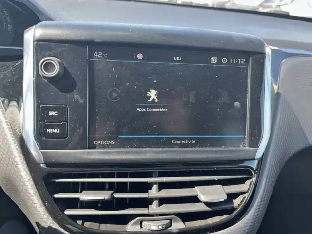 Peugeot 208 puretech 110ch s&amp;s bvm6 — photo 21