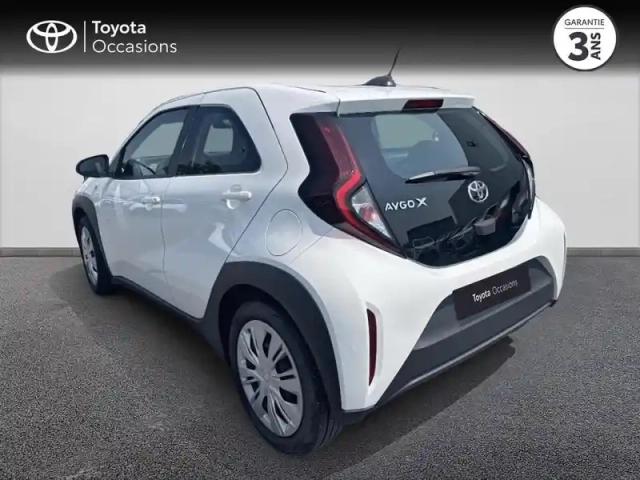Toyota Aygo X 1.0 vvt-i 72ch dynamic — photo 2