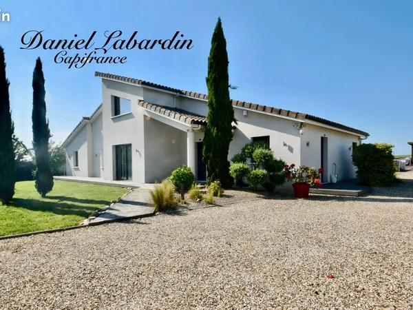 Villa 5 pièces 157 m²