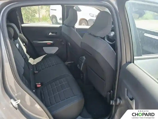 Citroën C3 hybride 110 ch automatique — photo 20