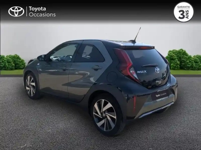 Toyota Aygo X 1.0 vvt-i 72ch collection — photo 2