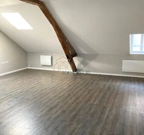 BOURGES BAFFIER - APPARTEMENT T4 - GARAGE PRIVATIF