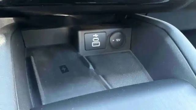 Ford Kuga 2.5 duratec 243 ch phev powershift — photo 29