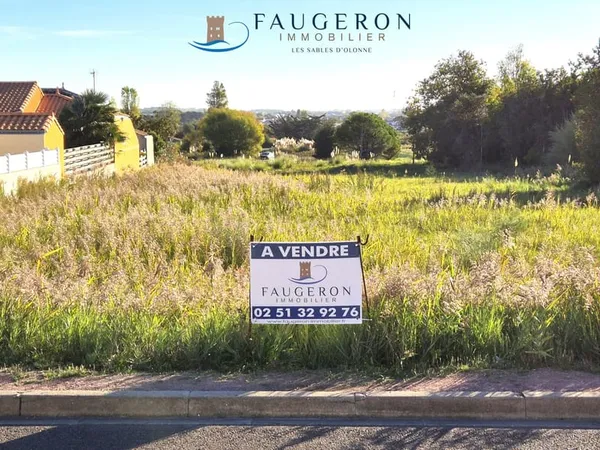 LA CHAUME - Terrain constructible 400 m2 proche Forêt Dunes