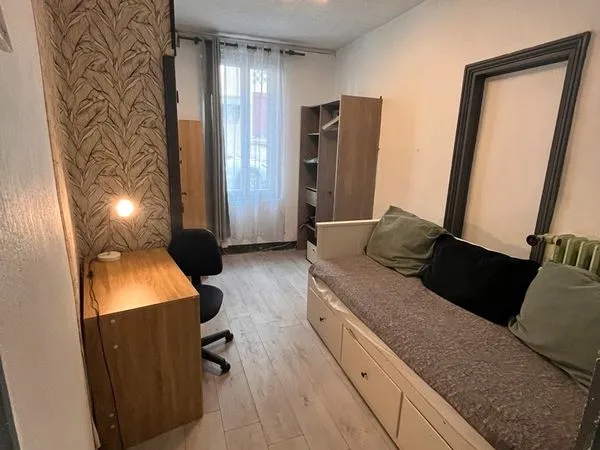 2 pièces meublé étudiant 17m2 - 470 sans frais d'agence, sans abonnement, tout compris
