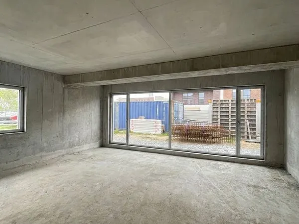 Local professionnel 100 m2