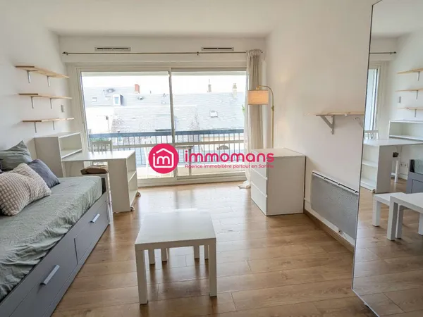 Studio 1 pièce 28 m²