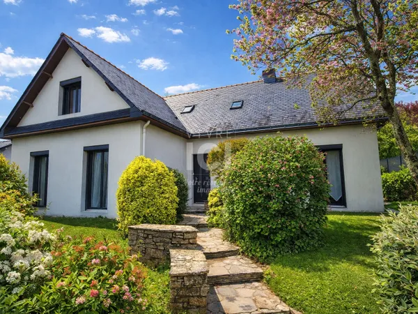 Maison 7 pièces 193 m²