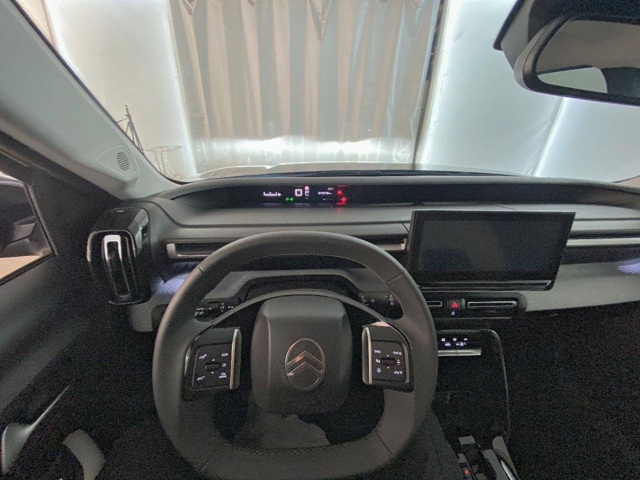 Citroën C3 Aircross hybride 145 ch aut max — photo 12