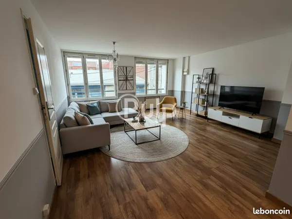 Appartement 2 pièces 74 m²