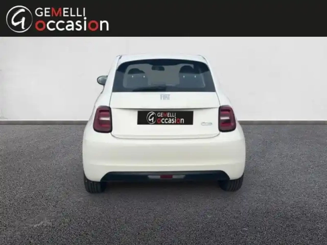 Fiat 500 e 95ch pack tech my23 — photo 15