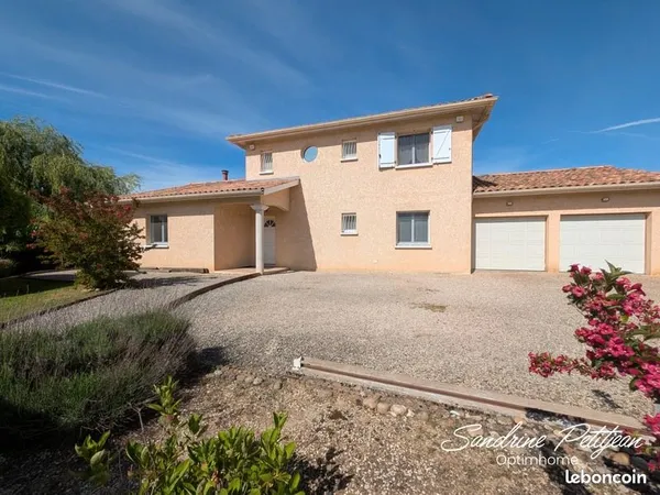 Maison 5 pièces 140 m²