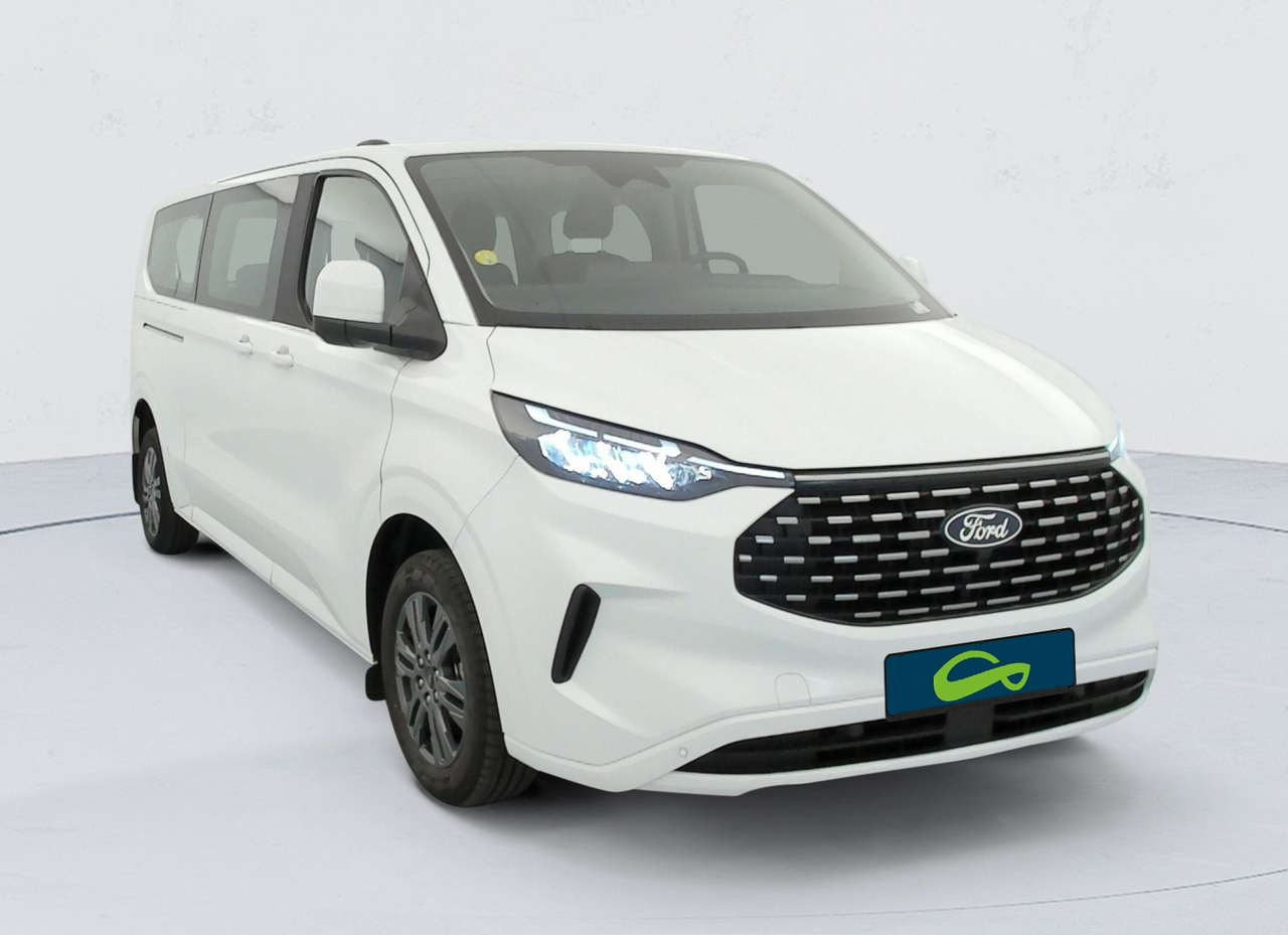 Ford Tourneo Custom — photo 7
