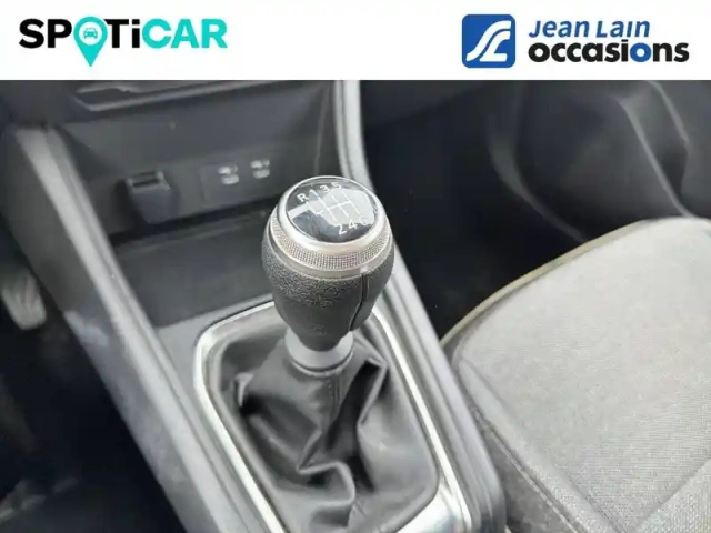 Renault Captur tce 90 ch — photo 14