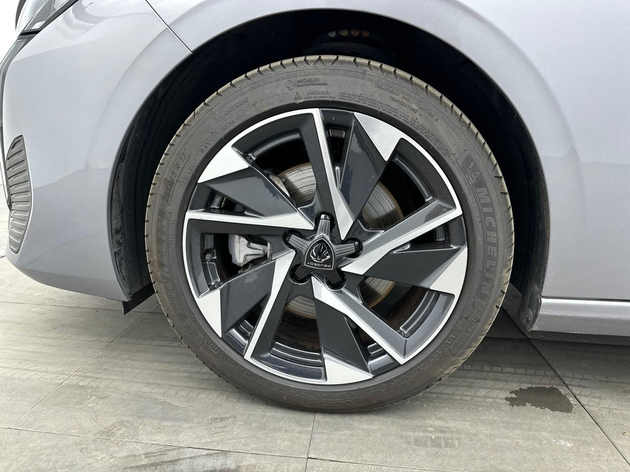 Peugeot 308 bluehdi 130ch s&s eat8 allure — photo 7