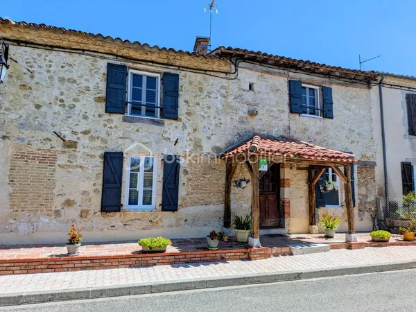 Maison 6 pièces 246 m²