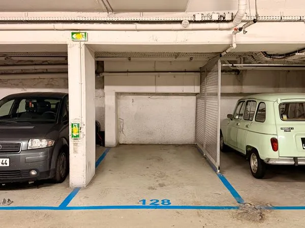 Parking sécurisé - rue Dieu - Canal Saint-Martin / République - 1er sous-sol