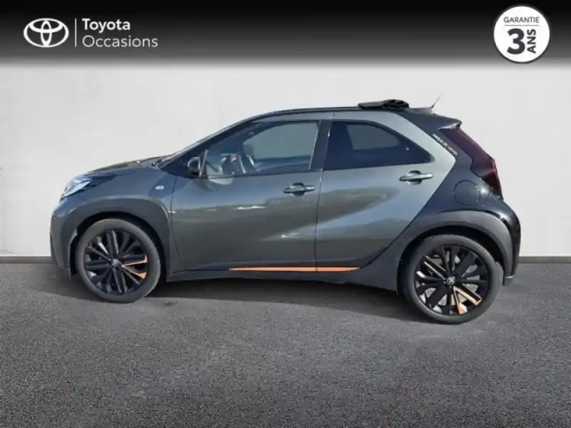 Toyota Aygo x 1.0 vvt-i 72ch air limited s-cvt — photo 11