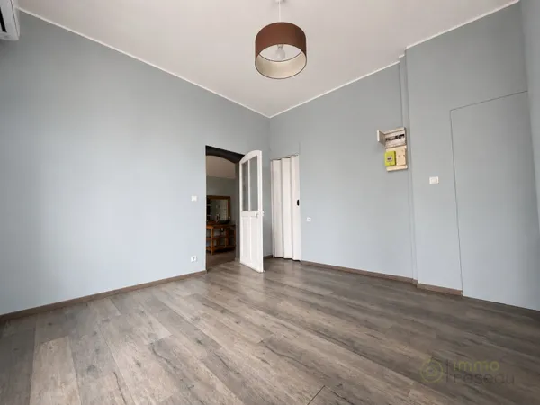Local commercial 2 pièces 33 m²