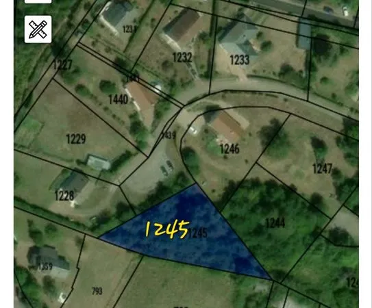 🏡 Terrain constructible - 1.602 m² - Proche Lac de Pannecière - Morvan