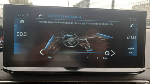 Peugeot 5008 2.0 BlueHdi 180 EAT8 - Gt Pack – 2022 – 126077 km – Diesel – Boîte Automatique — photo 2