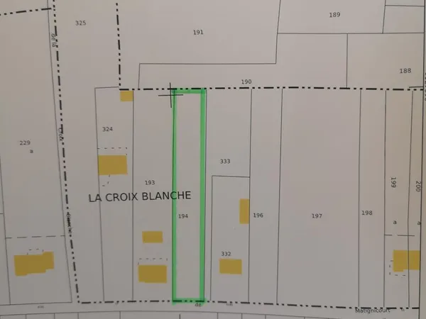 Terrain 1990 m²