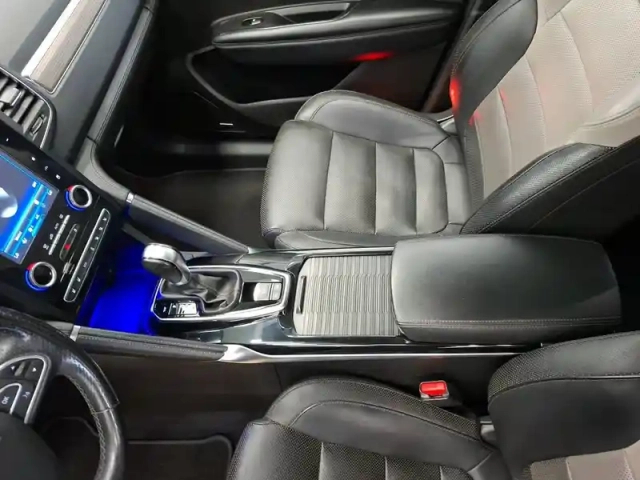 Renault Koleos dci 175 4x4 x-tronic — photo 21