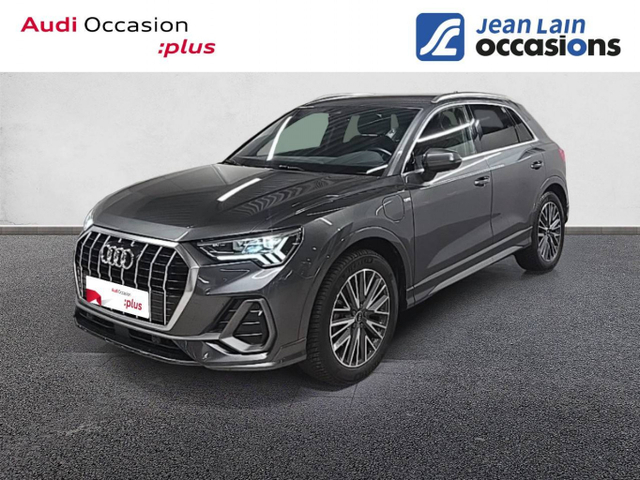 Audi Q3 45 TFSIe 245 ch S tronic 6 S line