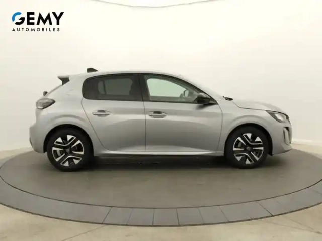 Peugeot 208 puretech 100 s&amp;s eat8 — photo 4