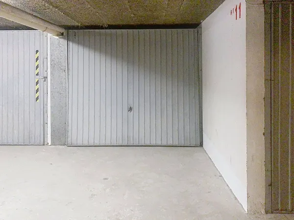 Parking 13 m²