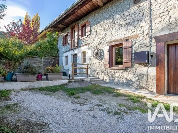 Maison 4 pièces 100 m²