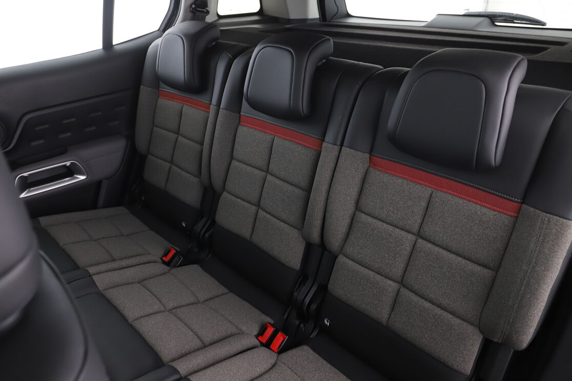 Citroen C5 Aircross 1.6 Hybrid Business e-EAT8 — photo 13