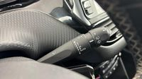Peugeot 2008 1.2 PureTech 110ch Allure S&S EAT6 — photo 27