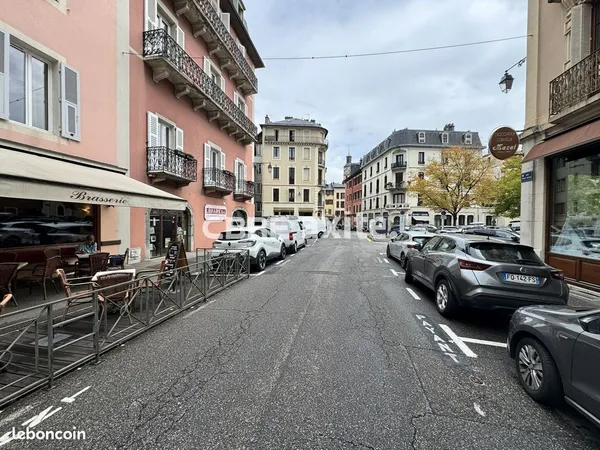 Local commercial 40 m² CHAMBERY