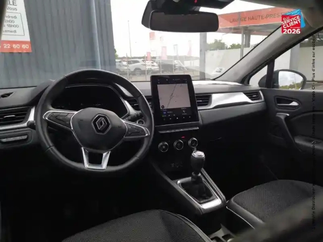 Renault Captur 1.3 tce mild hybrid 140ch techno fast track — photo 15